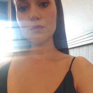 Meet your Posher, Ava